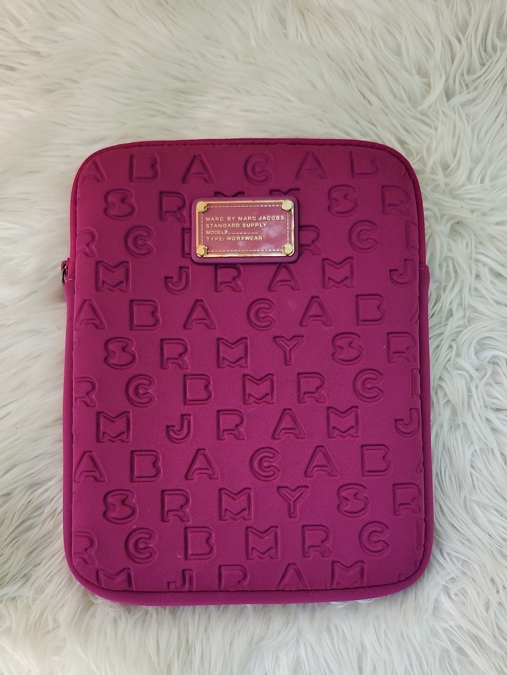 MARC BY MARC JACOBS DREAMY TABLET CASE/SLEEVE